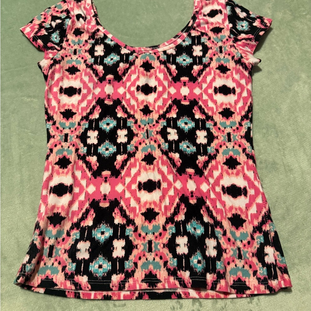 Eye Candy Multicolor Top - Picture 2 of 2